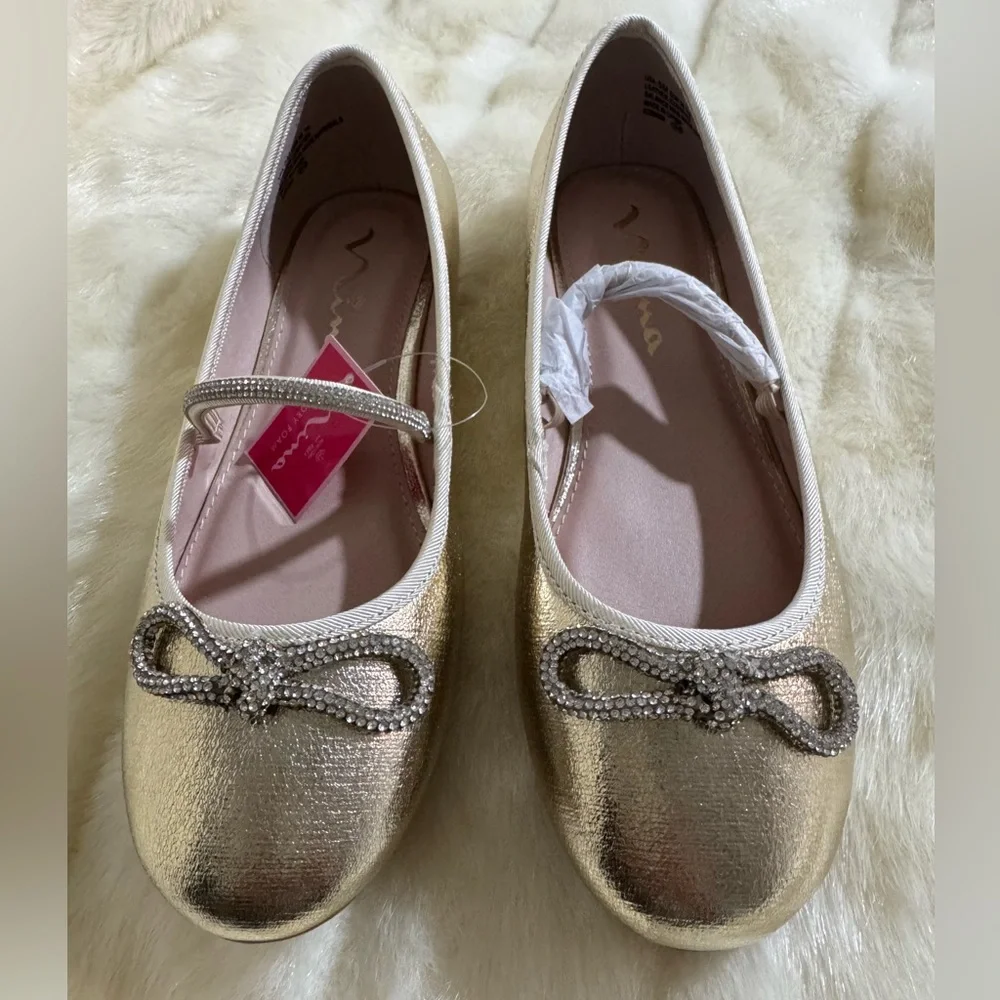 Nina Gold Kids Dress Shoes with Bow NWT